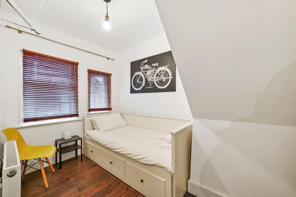 2 Bed Garden Flat Leyton Village 伦敦 外观 照片