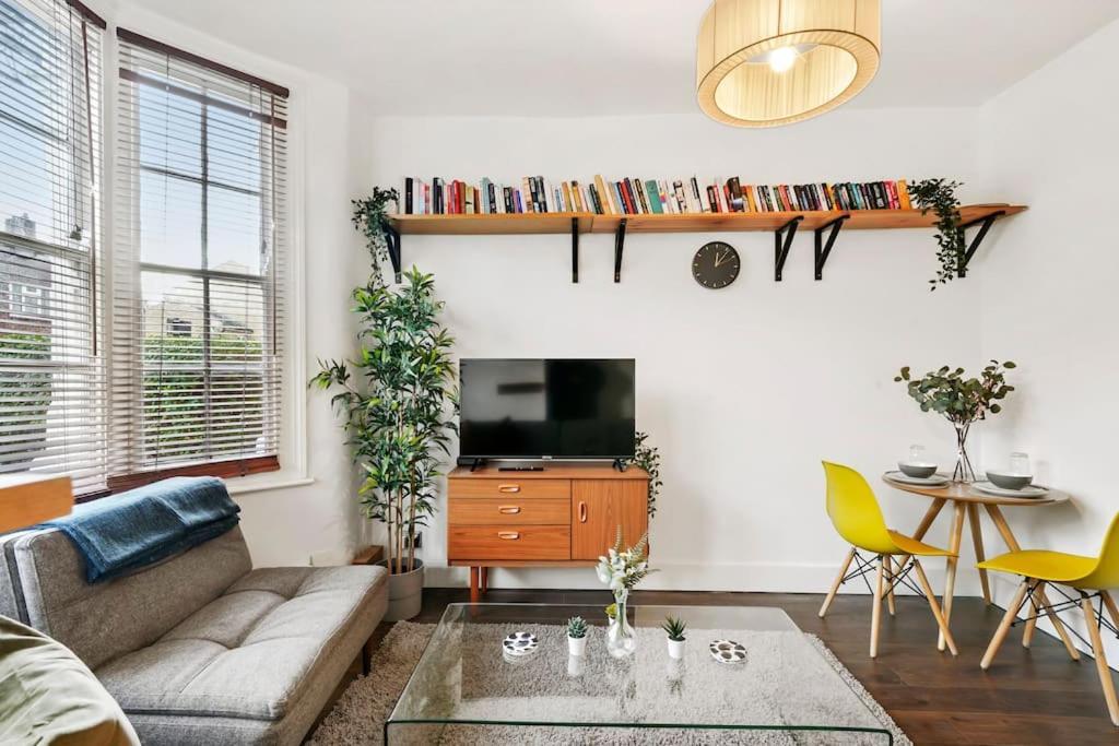 2 Bed Garden Flat Leyton Village 伦敦 外观 照片